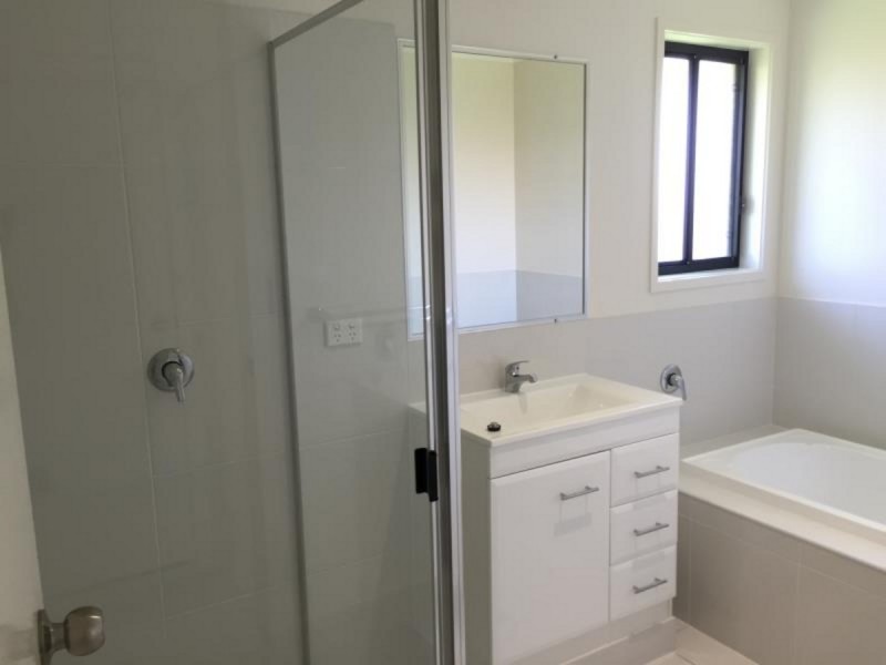 25 Florida Crescent, Parkhurst QLD 4702